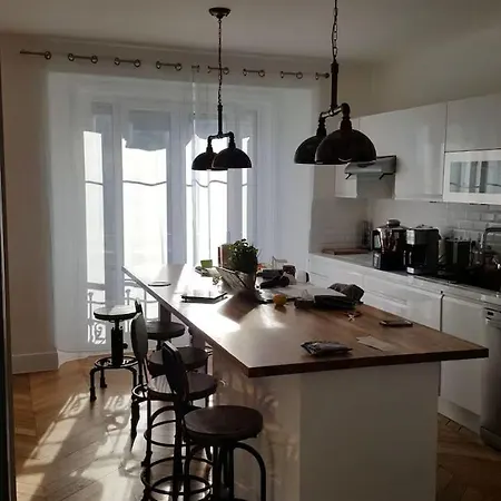Lumineux Cosy Avec Balcon Appartamento *